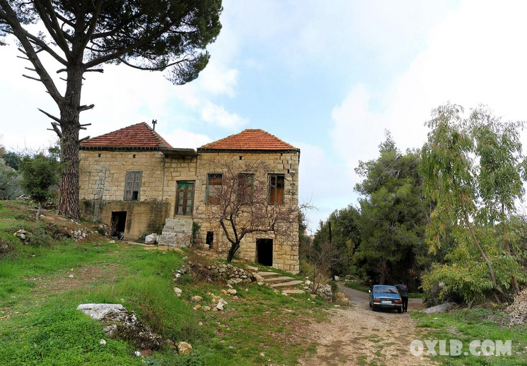 Old House in Hardine Village